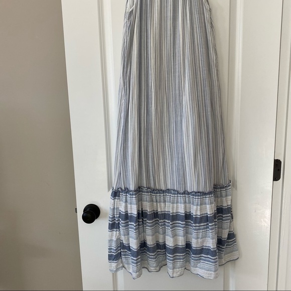 Cremieux Jamie Striped Maxi Dress w Ruffle Hem in Navy & Ivory/White - Picture 3 of 12